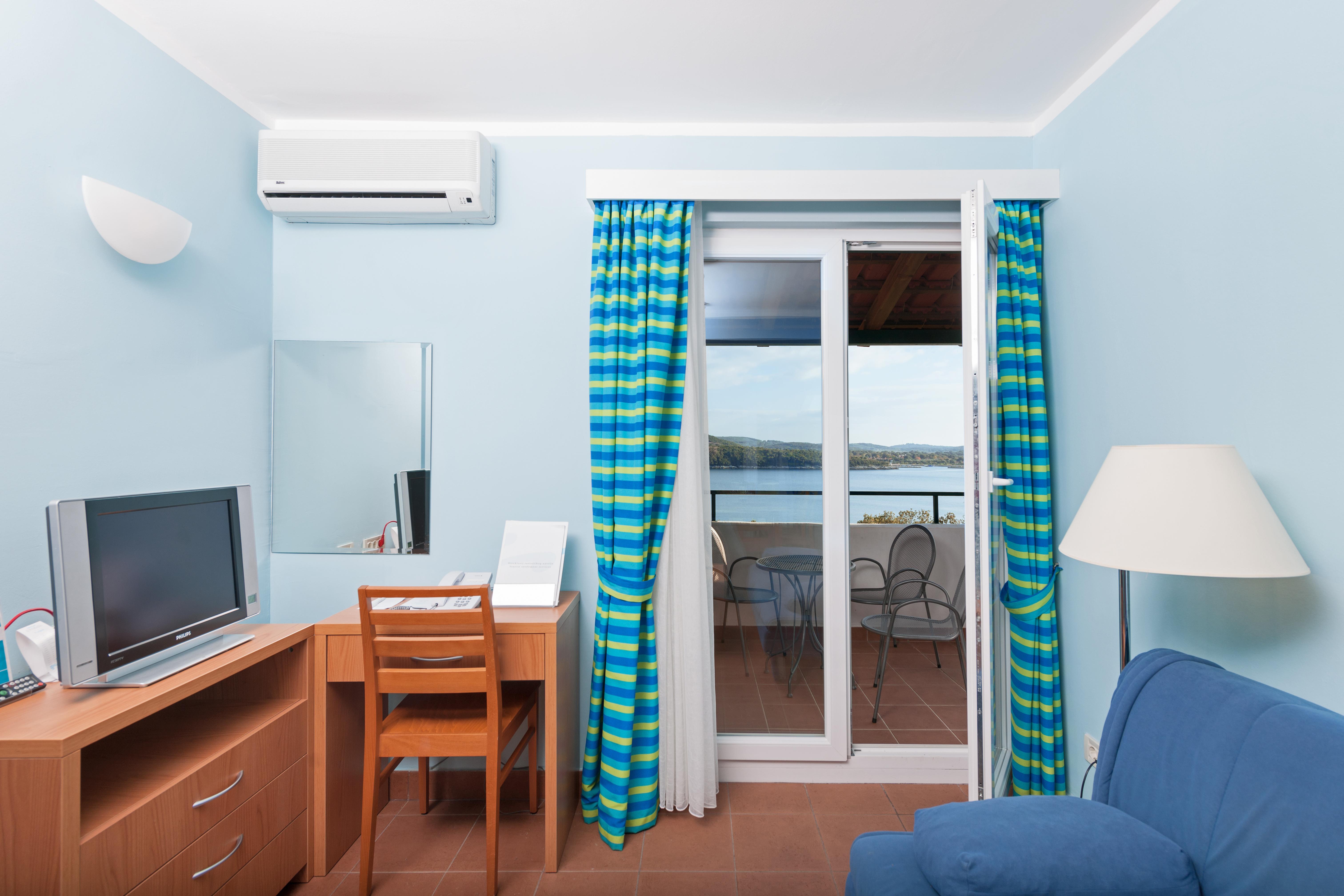 Maistra Select Koversada Naturist Apartments เวอร์ซาร์ ภายนอก รูปภาพ