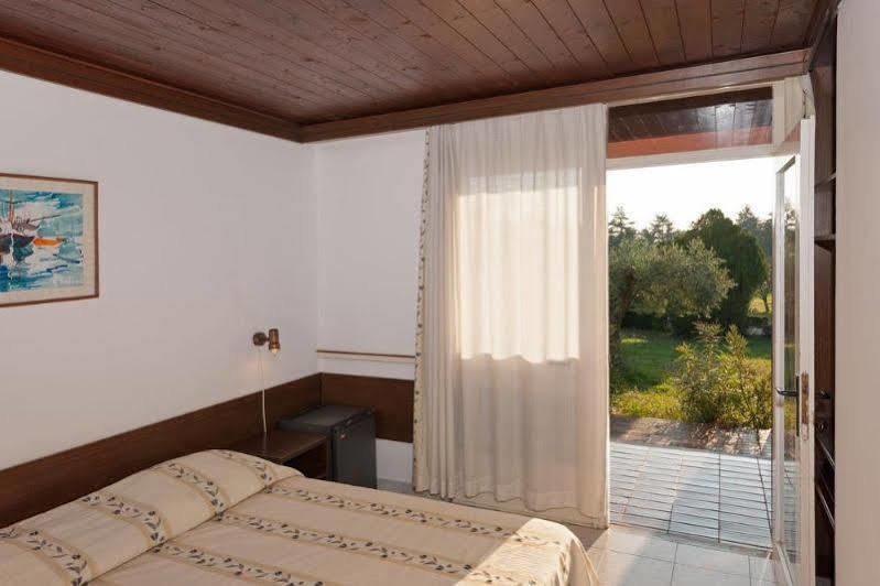 Maistra Select Koversada Naturist Apartments เวอร์ซาร์ ภายนอก รูปภาพ